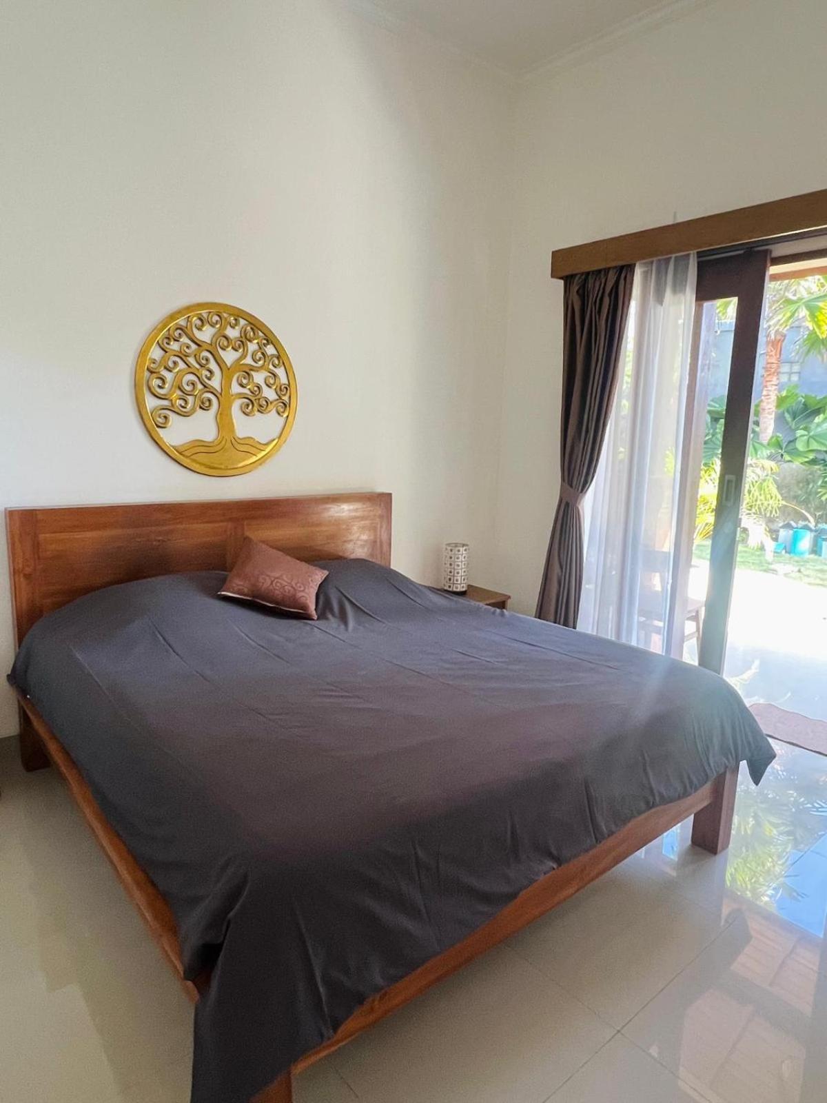 Wiryaroja Guest House Canggu Exteriér fotografie